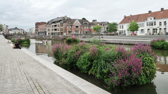 Foto van de Floating Gardens aan de Verlaagde Leieboorden